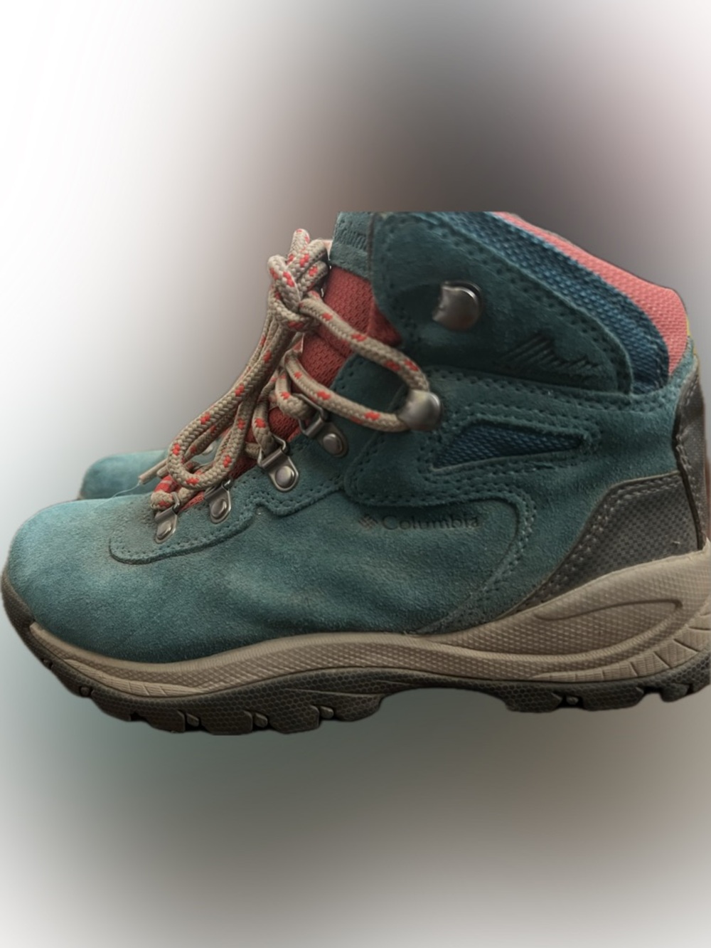 Colombia Hiking Boots- size 6